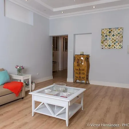 Living House *