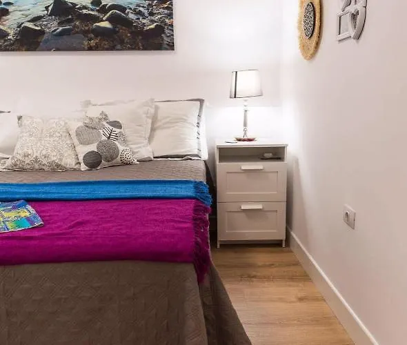 Living House Апартаменти *